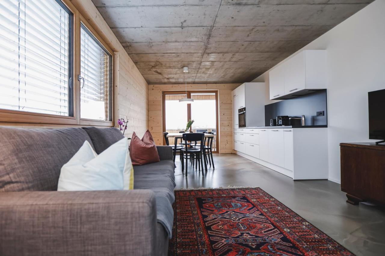 Boutique Apartments Lustenau Nachhaltige Kuehlung Ueber Erdsonde Und Fussbodenkuehlung Pokoj fotografie