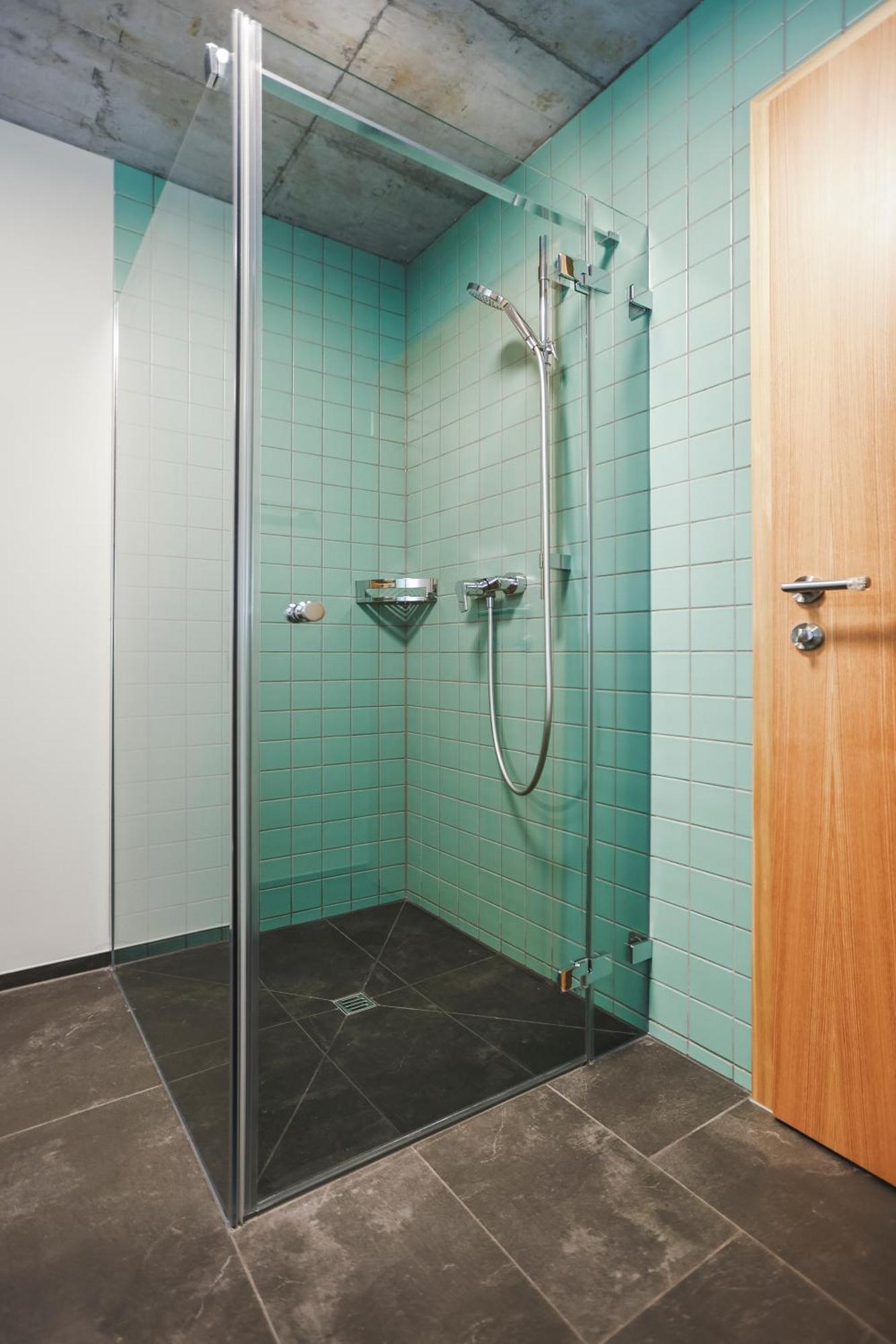 Boutique Apartments Lustenau Nachhaltige Kuehlung Ueber Erdsonde Und Fussbodenkuehlung Pokoj fotografie