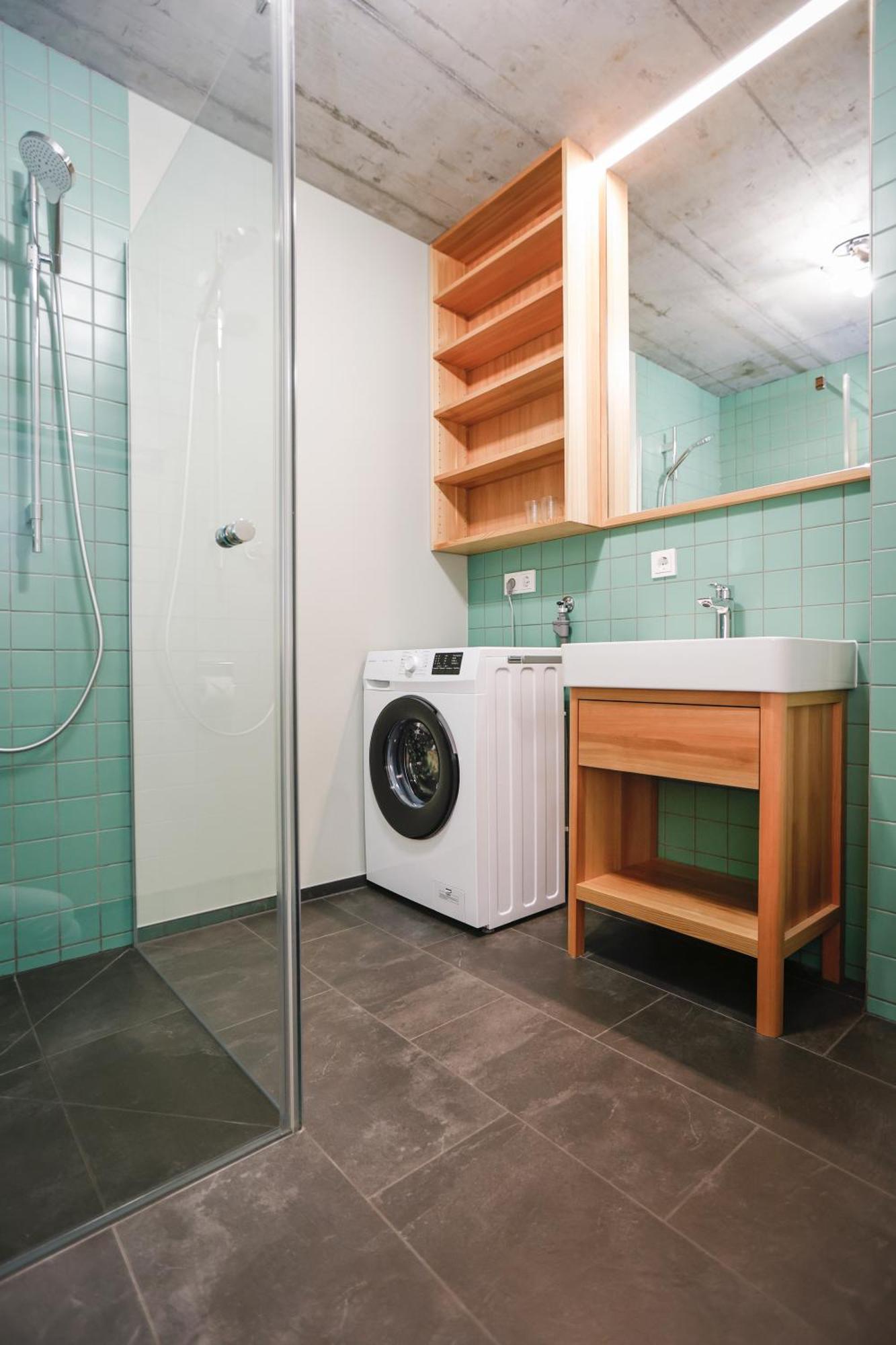 Boutique Apartments Lustenau Nachhaltige Kuehlung Ueber Erdsonde Und Fussbodenkuehlung Pokoj fotografie