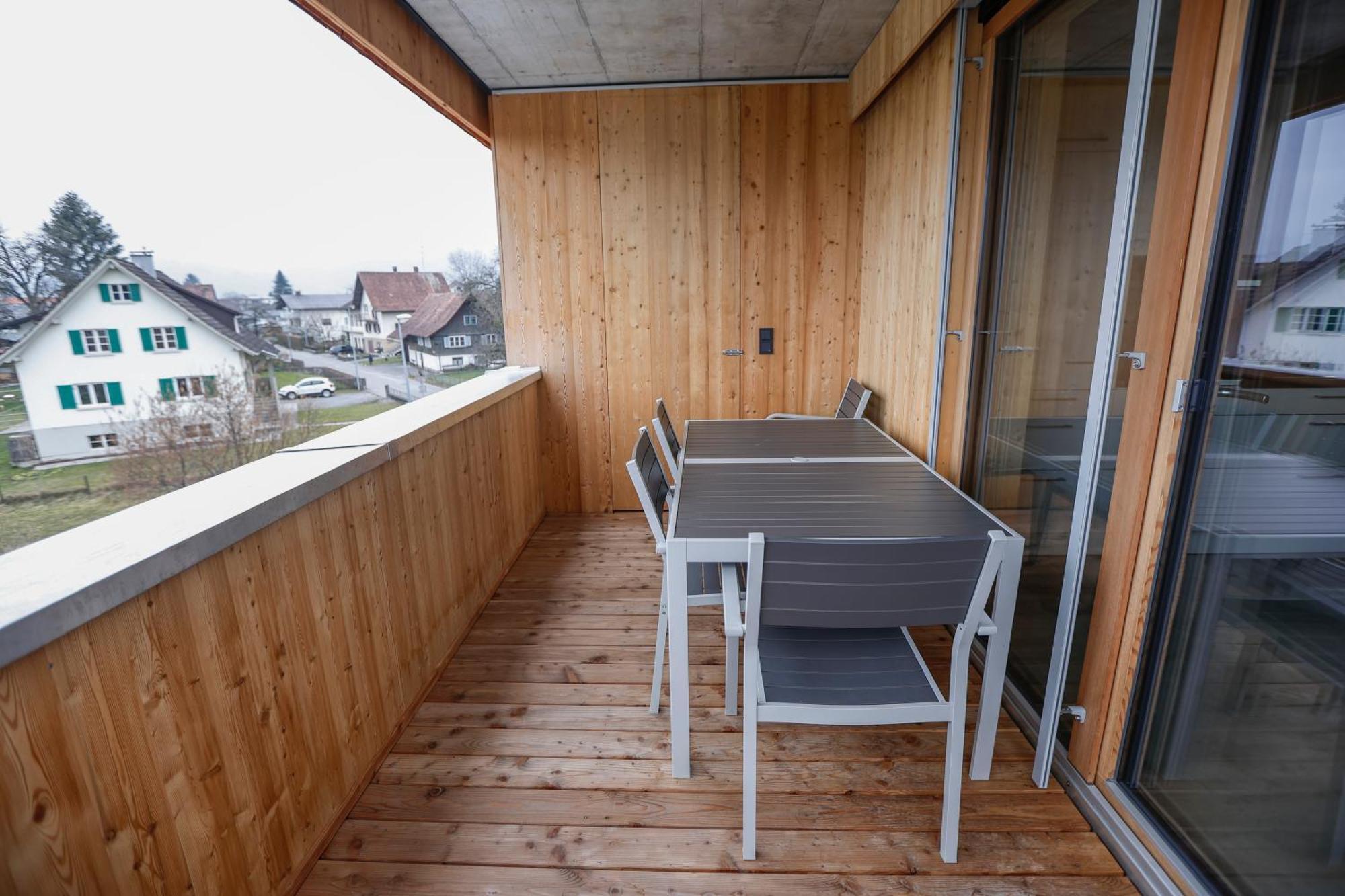 Boutique Apartments Lustenau Nachhaltige Kuehlung Ueber Erdsonde Und Fussbodenkuehlung Pokoj fotografie