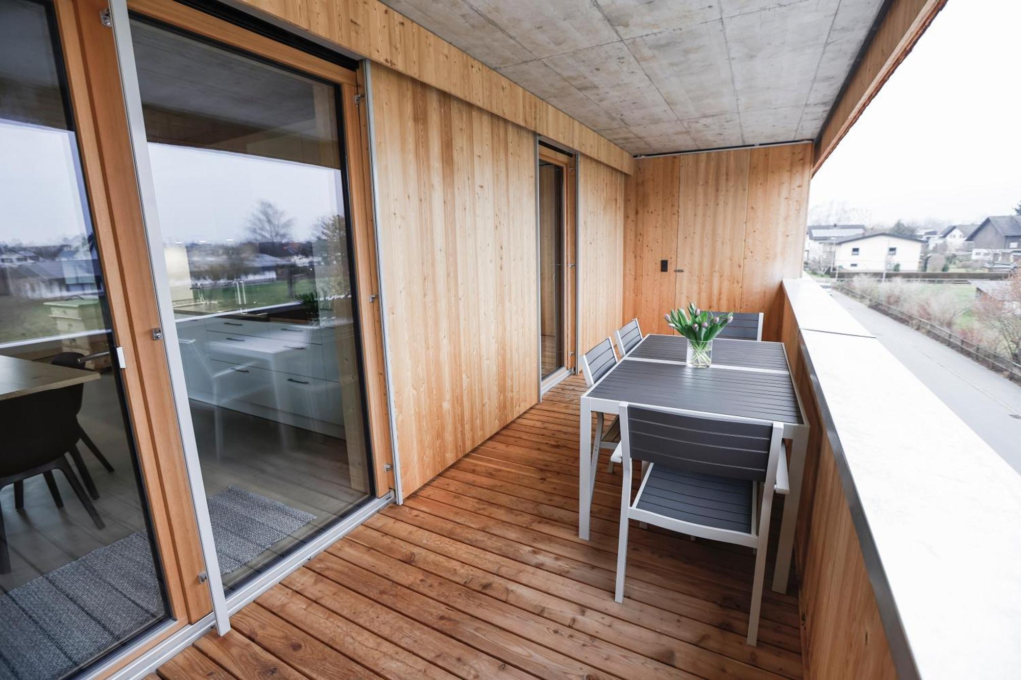 Boutique Apartments Lustenau Nachhaltige Kuehlung Ueber Erdsonde Und Fussbodenkuehlung Pokoj fotografie