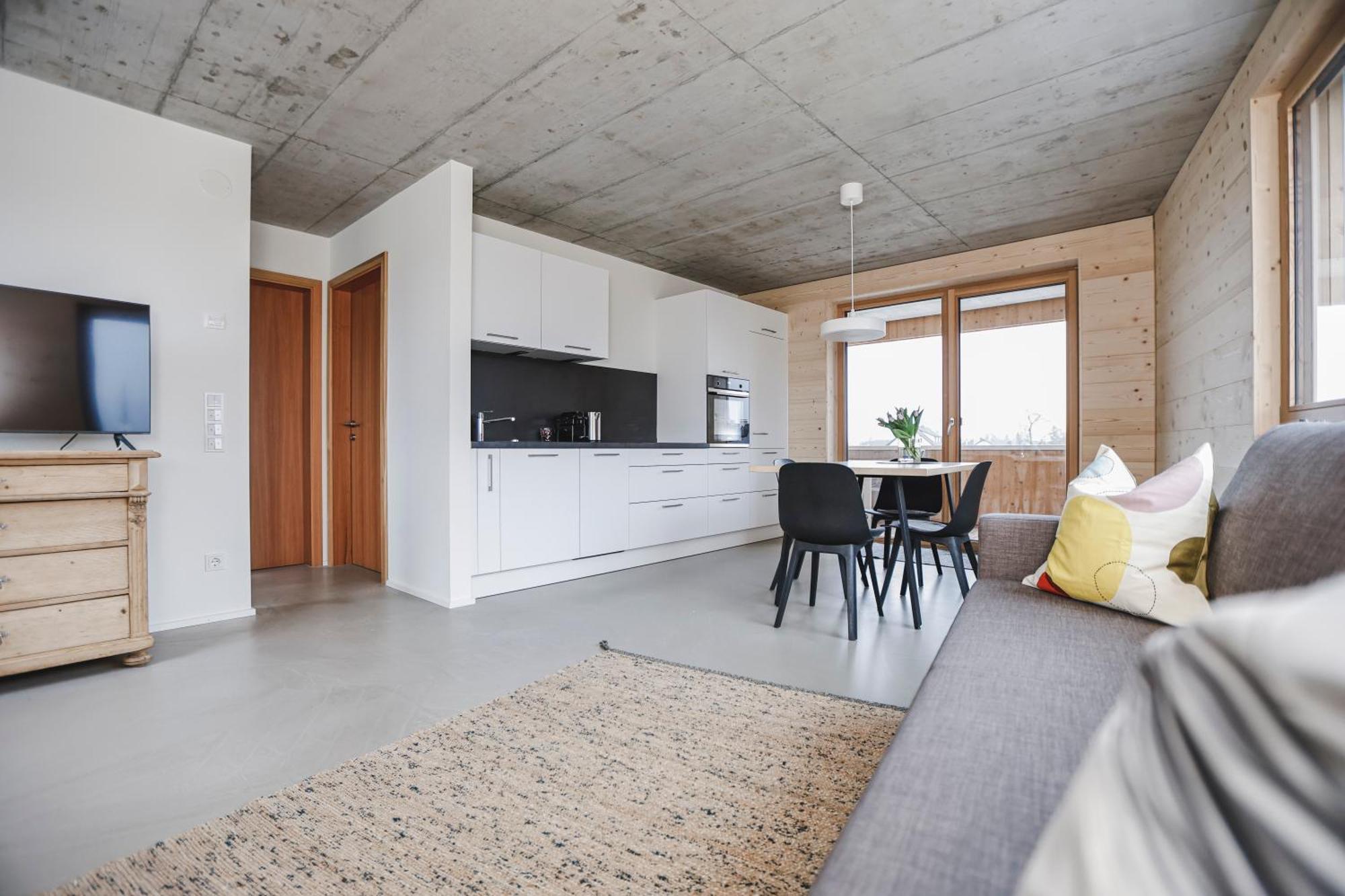 Boutique Apartments Lustenau Nachhaltige Kuehlung Ueber Erdsonde Und Fussbodenkuehlung Pokoj fotografie